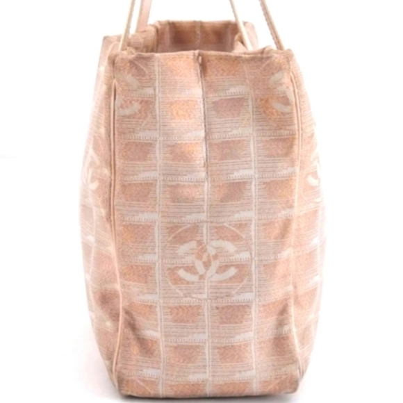 CHANEL  NEW TRAVEL LINE SHOULDER TOTE BAG - Picture 2 of 12